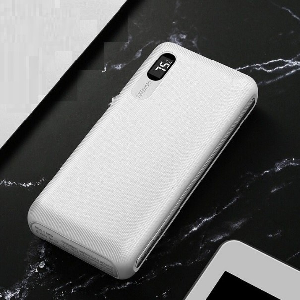 Powerbank med digital display vit 2