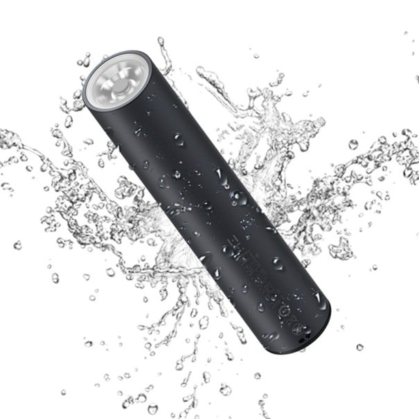 Powerbanka se svítilnou 1