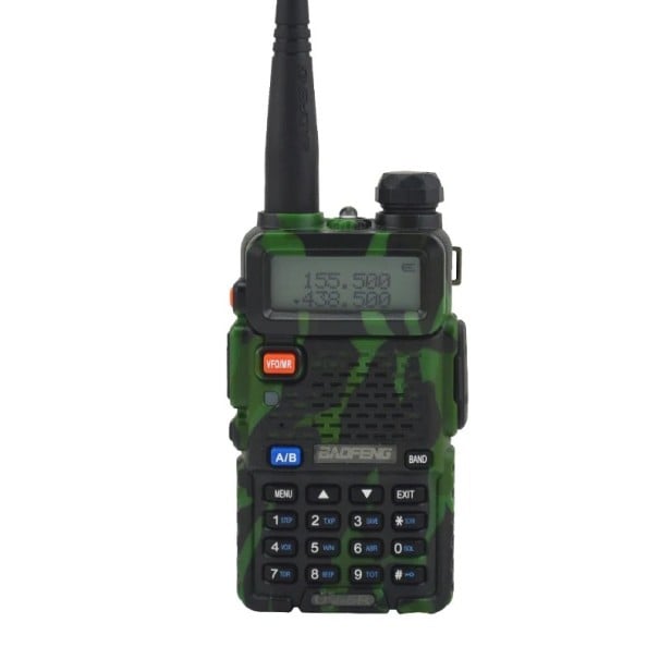 Přenosná vysílačka Baofeng UV-5R 128 skupin kanálů 5 W VHF a UHF dvoupásmová obousměrná radiostanice s LED svítilnou na výlety maskáčová černá