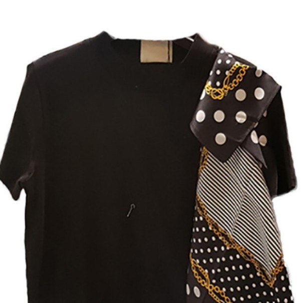 Prickig T-shirt för kvinnor