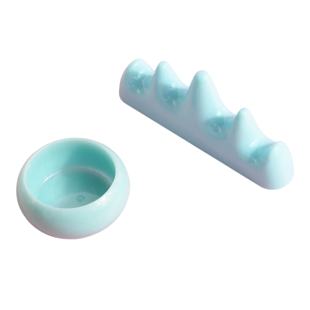 Professionellt rengöringssystem för nagelborstar Behållare 4 x 4,7 x 2,5 cm Hållare 10 x 2 x 4 cm Hygienisk rengörare blå