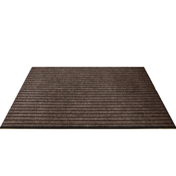 Pruhovaný širší běhoun 60 x 240 cm s protiskluzovou spodní úpravou na dlouhou chodbu, předsíň i vstup do rodinného domu nebo bytu hnědá