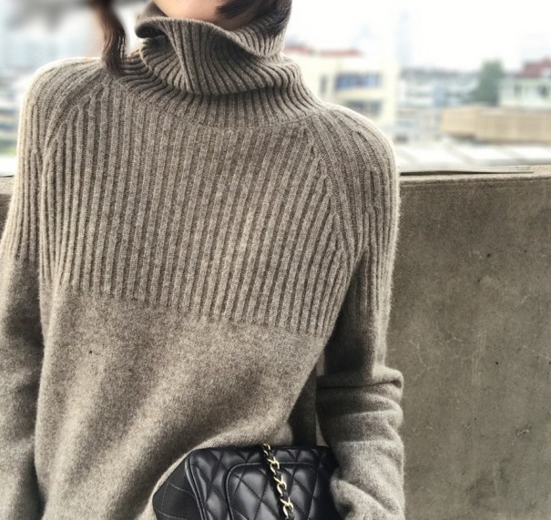 Pull à col roulé pour femmes G233 kaki S