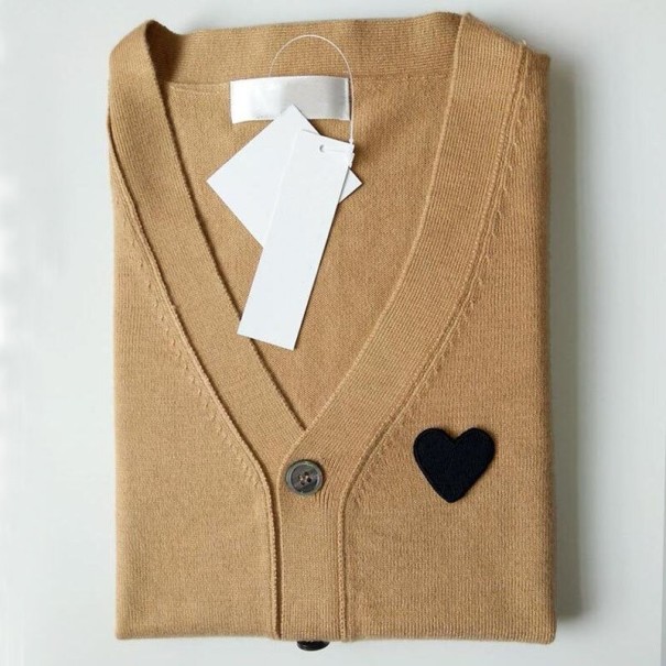 Pull pour homme à boutons cœur marron clair XS
