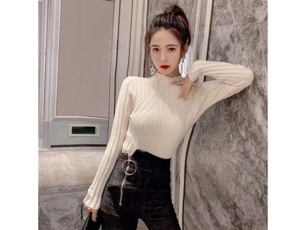 Pullover de Gola Alta Feminino G373 creme