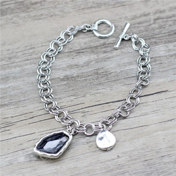 Pulseira feminina com fecho americano cinzento