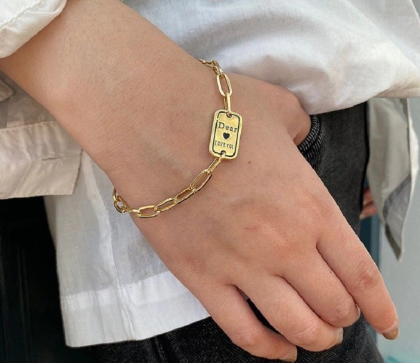 Pulseira feminina com grandes elos H183 1