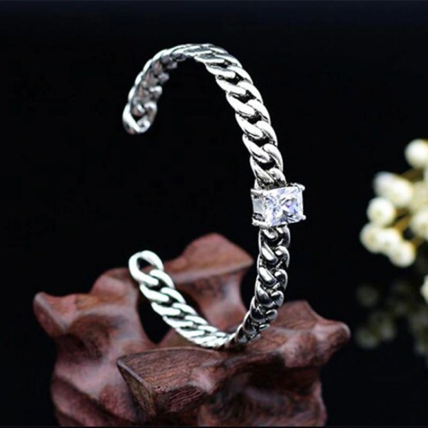 Pulsera abierta de mujer con piedra plateado