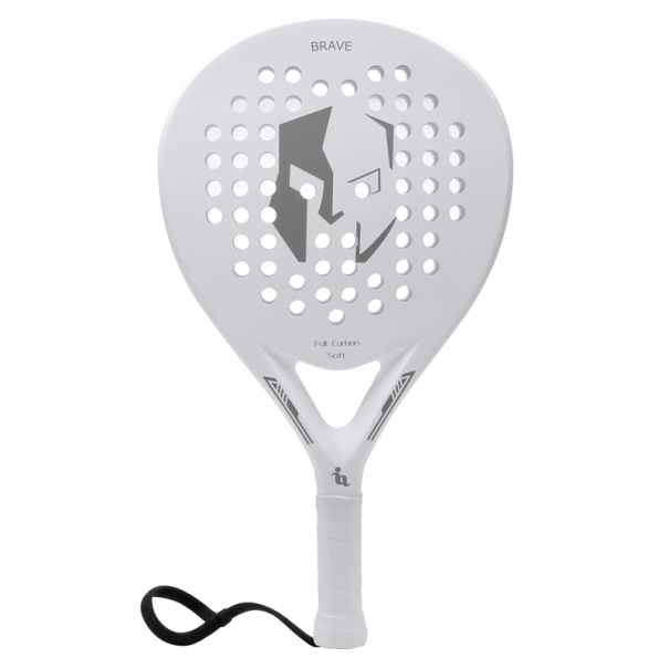 Raketa na padel grafitový kompozit s paměťovou pěnou EVA Tloušťka 3,7 cm Šířka 26 cm Délka 34 cm Rukojeť 12 cm Obvod 10 cm bílá