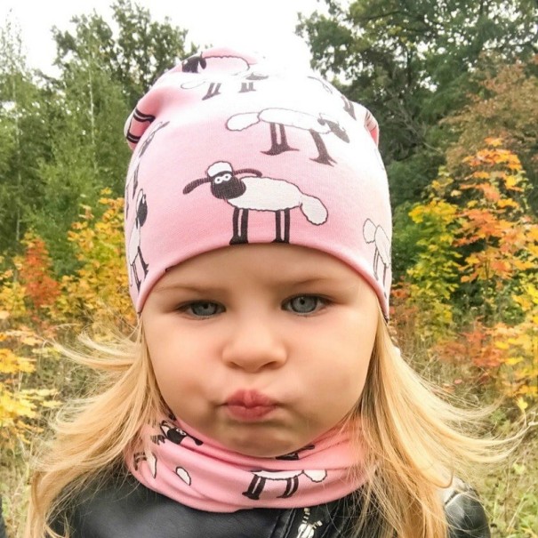 Rebecca kinderhoed met halsdoek