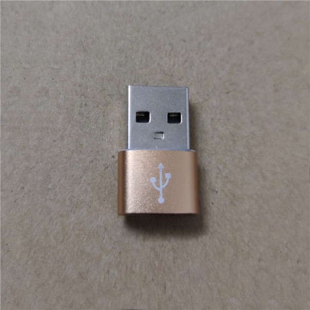 Redukce USB na USB-C K15 zlatá
