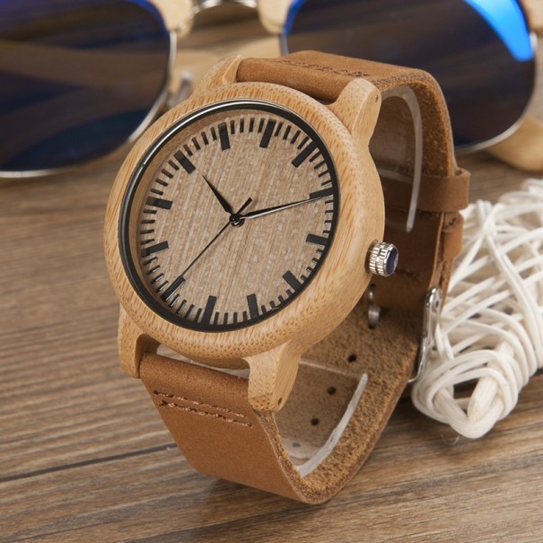 Reloj de lujo de madera de bambú. 2