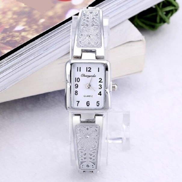Reloj de mujer E2702 plateado