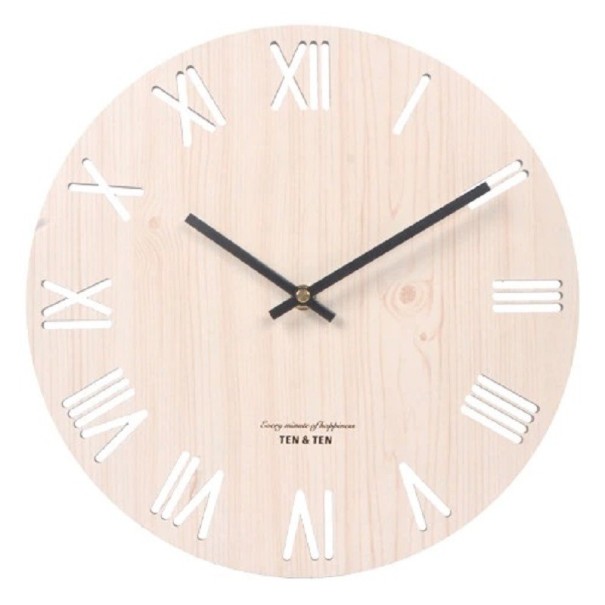 Reloj de pared de madera 13