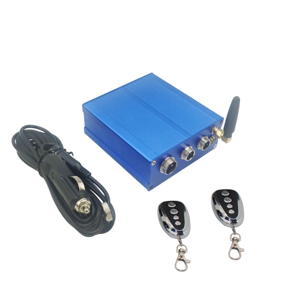 Riadiaca jednotka 12V pre elektrický ventil výfuku Ovládací box s anténou Napájací kábel do zapaľovača a 2 diaľkové ovládače pre ovládanie výfukovej klapky 1