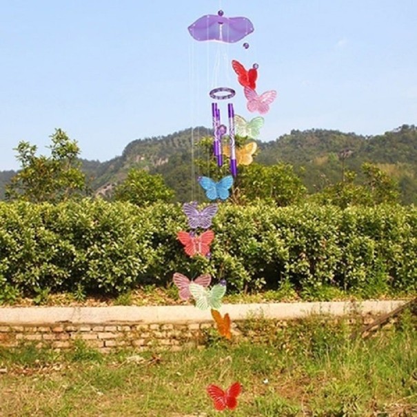 Riippuva kello monivärinen