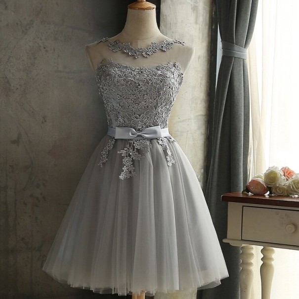 Robe de soirée en dentelle gris XS
