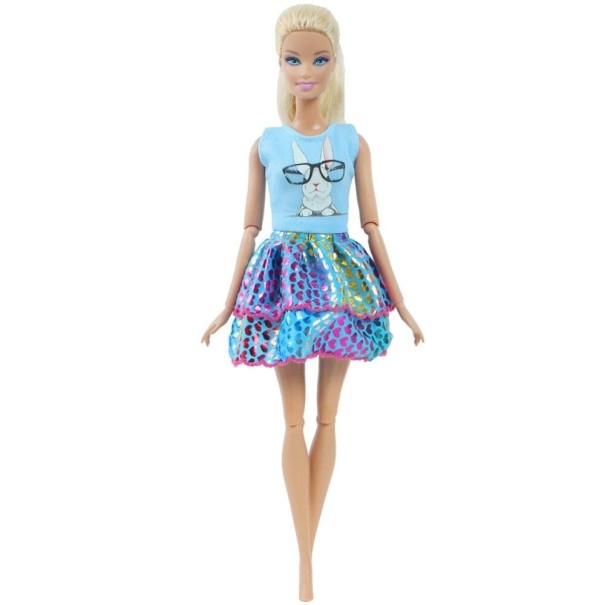 Robe et vêtements pour poupées 5