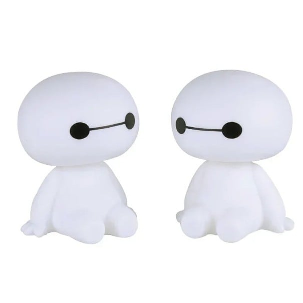 Robot desenat Baymax cu capul tremurând Figurina albă Decorațiune auto Ornament interior Figurina drăguță de colecție 1