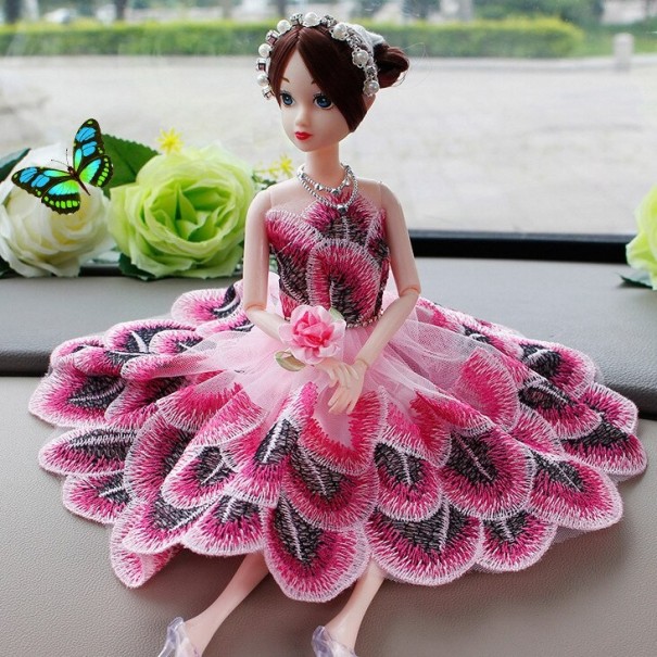 Rochie de seară pentru o păpușă 1