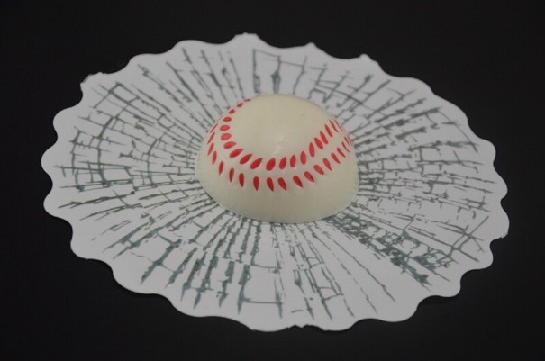 Rolig bil klistermärke med en boll 3