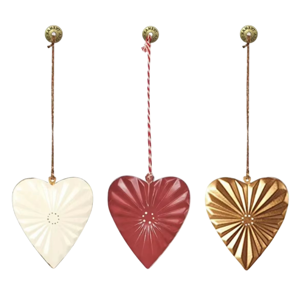 Romantic Set of 3 Metal Christmas Heart Ornaments Hand-Painted Hanging Decorations for the Tree Delicate Festive Motif 1