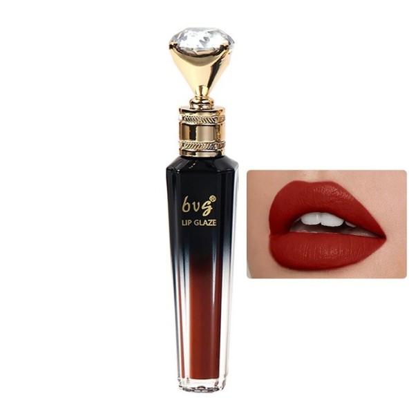 Rossetto liquido opaco vellutato resistente all'acqua Pigmentazione intensa Resistente allo sbavamento Finitura vellutata liscia Applicatore per applicazione precisa 2,5 g 6