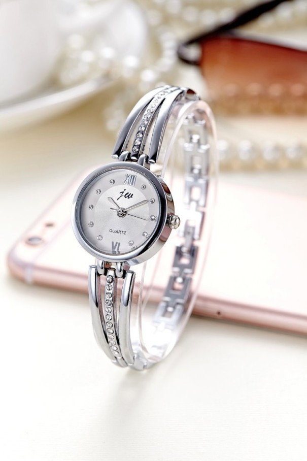 Roztomilé dámské hodinky s kamínky J1587 stříbrná