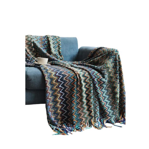 Ručně pletený přehoz s třásněmi 130 x 230 cm ze 100% akrylu žakárové vzorování lehká a hřejivá deka na sedačku i k odpočinku 1