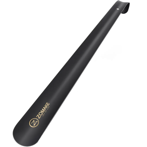 Ruostumattomasta teräksestä valmistettu kenkälusikka 42 cm Pitkä metallinen kenkälusikka Kiillotettu pinta Ergonominen kahva Helppoon kenkälusikkaan musta