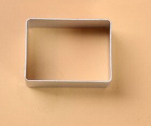 Ruostumattomasta teräksestä valmistettu taikinaleikkuri J726 2