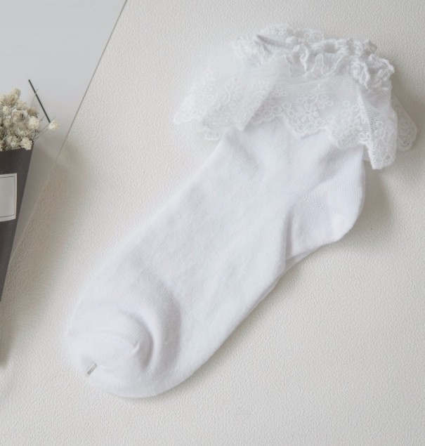 Rüschensocken für Damen weiß