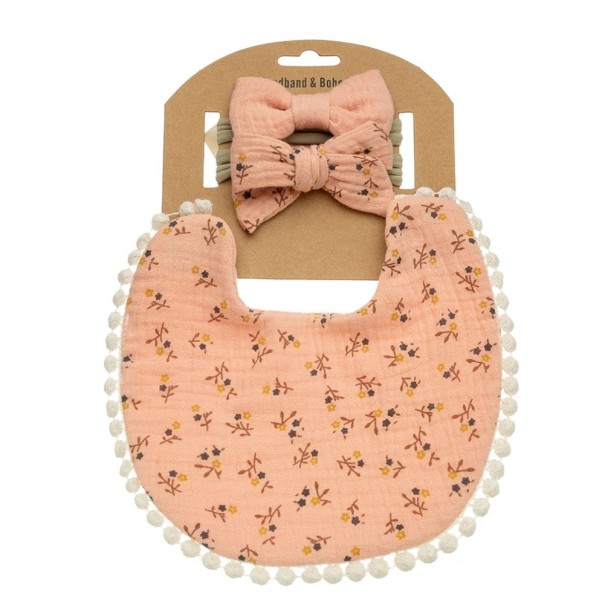 Růžový bryndák s drobnými kytičkami a dvě mašle na gumičce pro batolata Set 3 ks Růžový líc i rub Rozměr 17,5 x 17 cm Bambulkový lem 1