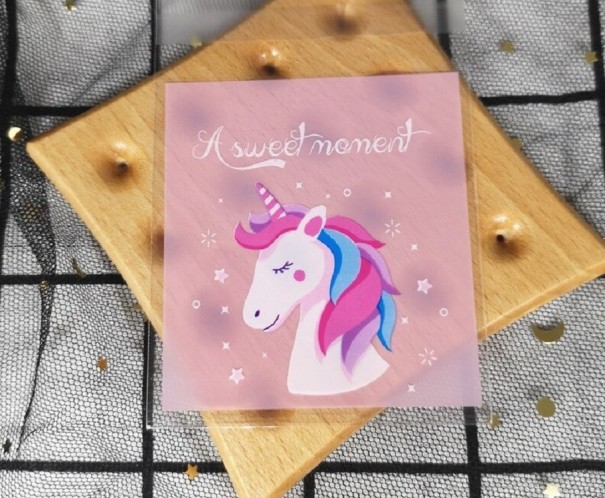 Sac à cadeaux avec un licorne 100 pcs S
