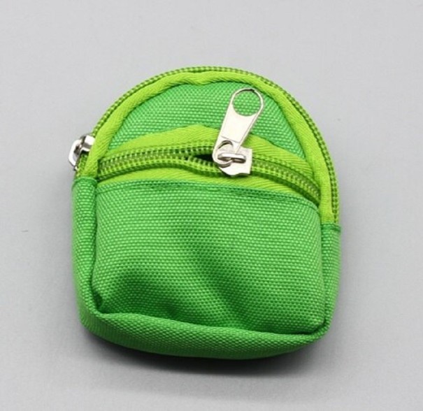 Sac à dos pour poupée Barbie vert