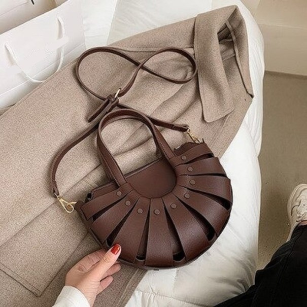 Sac à main en cuir pour femmes M1490 marron foncé