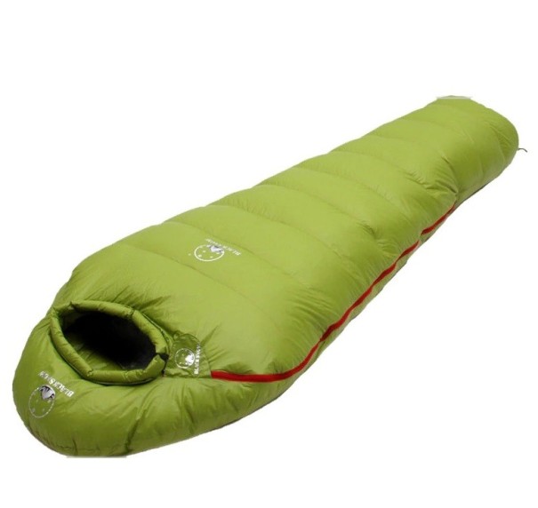 Sac de couchage en duvet vert