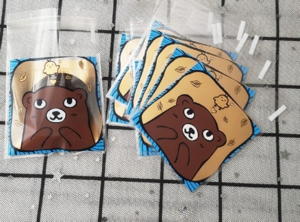 Sacs cadeaux 100 pcs C611 1