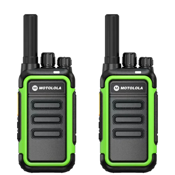 Sada 2 mini vysílaček Motolola F1 s dosahem 1–15 km výdrž 20 hodin analogové kanály nabíjení a sluchátka pro outdoor a práci zelená
