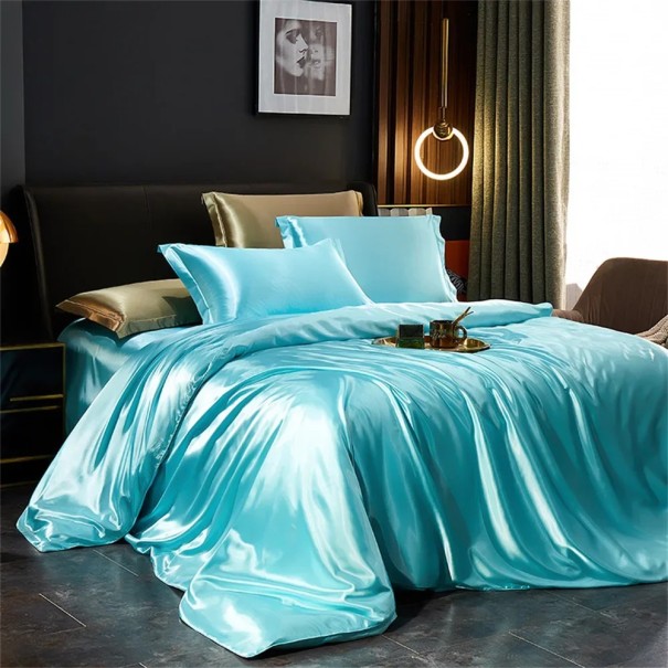 Sada 3 ks povlečení Queen Size Povlak na přikrývku 200 x 230 cm 2x povlak na polštář 48 x 74 cm Lesklé ložní povlečení Menthol Blue