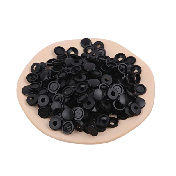 Sada 50 ks plastových krytek na šrouby pro průměr 4–5 mm ochranné záslepky hlavy šroubů pro nábytek a montáž černá