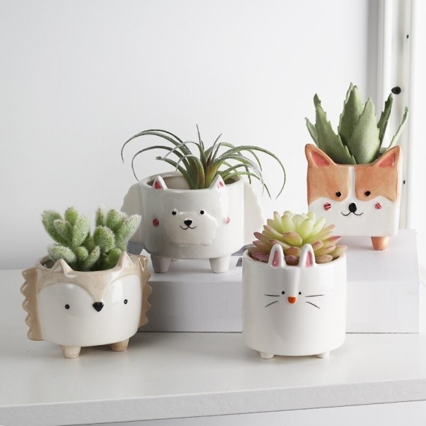 Sæt med 4 dyreformede blomsterpotter 1