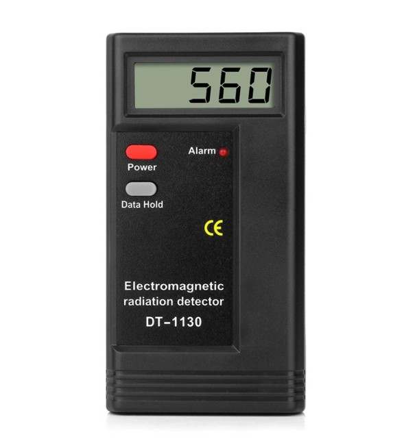 Sähkömagneettisen kentän mittari J424 1