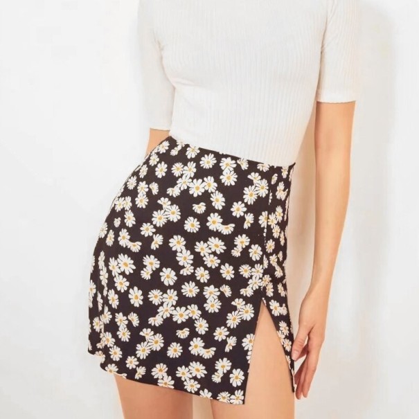 Saia mini feminina com flores preto XS