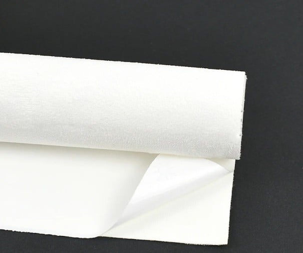 Samolepicí záplaty do auta 20x71 cm semišová barevná látka pro opravu stropnice dveří palubky interiéru vozu bílá