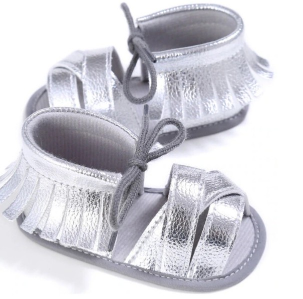 Sandales pour filles avec des franges argenté 0-6 mois