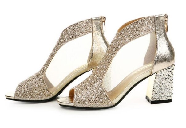 Sandalias elegantes para mujer con pedrería dorado 38