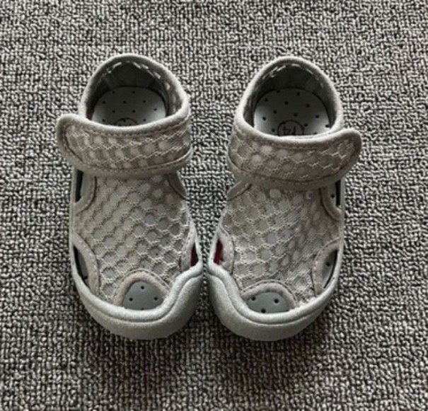 Sandalias para niños A744 gris 27
