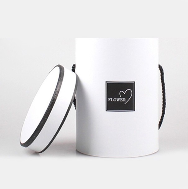 Scatola regalo per bouquet bianco