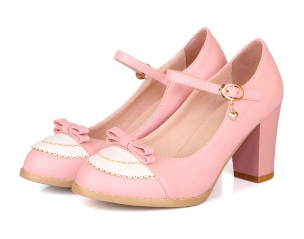 Schattige pumps voor dames met een hart J1757
